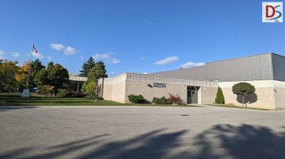 Giới thiệu trường ​Sir Allan MacNab Secondary School, du học Canada