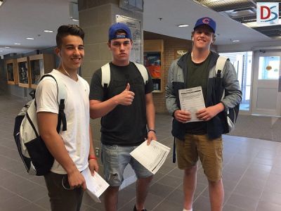 ​Innisdale Secondary School, Trung học Canada