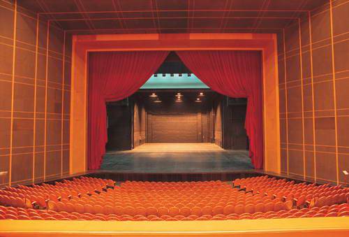 Du học Anh - Drama and Theatre Studies AS Level and A2 Level - Guildford College
