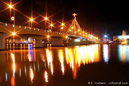 Vé Jetstar giá rẻ đi Đà Nẵng tháng 9, 2013