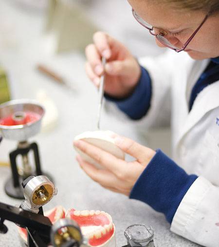 Du học Canada – Công nghệ Nha khoa - George Brown College