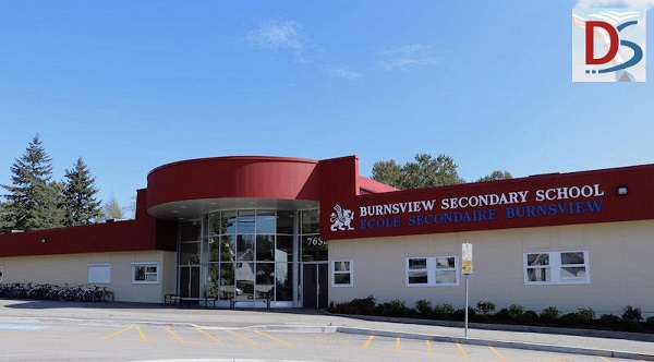 Burnsview Secondary School, Trung học Canada