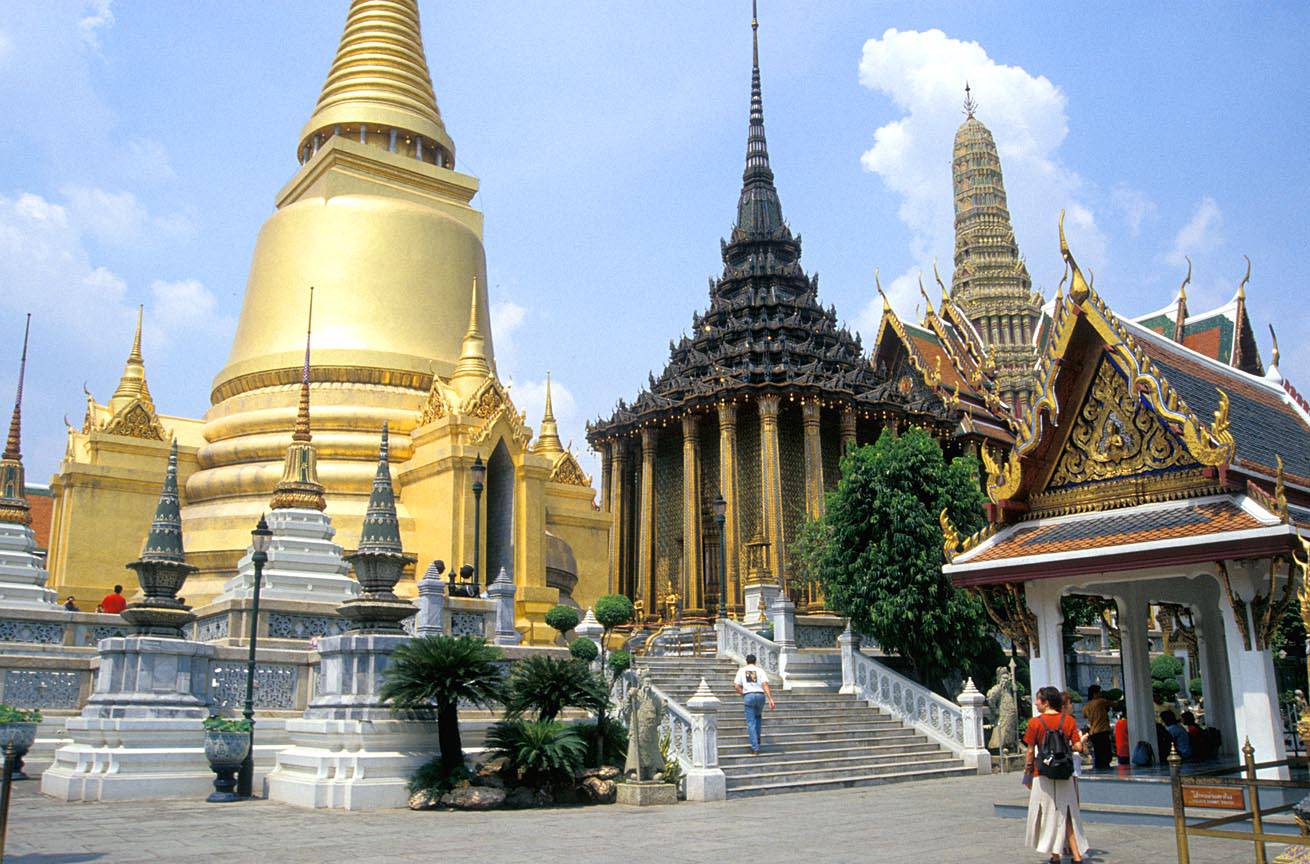 Vé máy bay giá rẻ tháng 1 đi Bangkok, Air Asia!