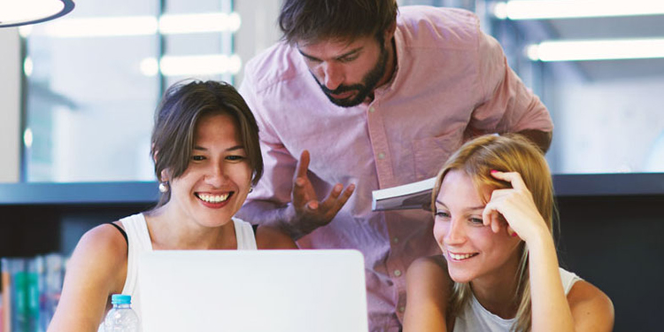 Diploma Thương mại ứng dụng (Applied Commerce) tại TAFE NSW