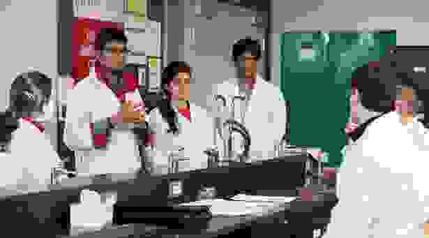 Du học Canada - Công nghệ sinh học - Centennial College  Biotechnology