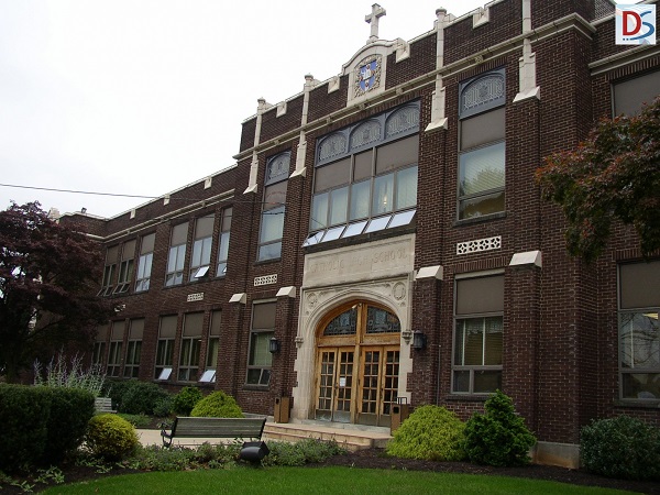 Lancaster Catholic High School, PA, Trung học Mỹ
