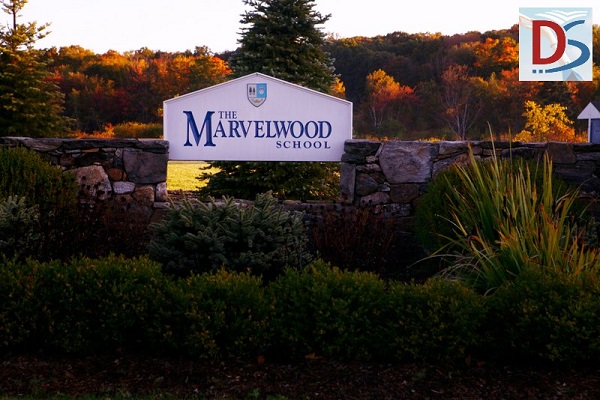 Marvelwood School, Connecticut, Trung học Mỹ