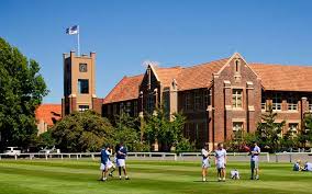 Tư vấn du học Úc - Định hướng ngành Hàng không, nên chọn Launceston Grammar School