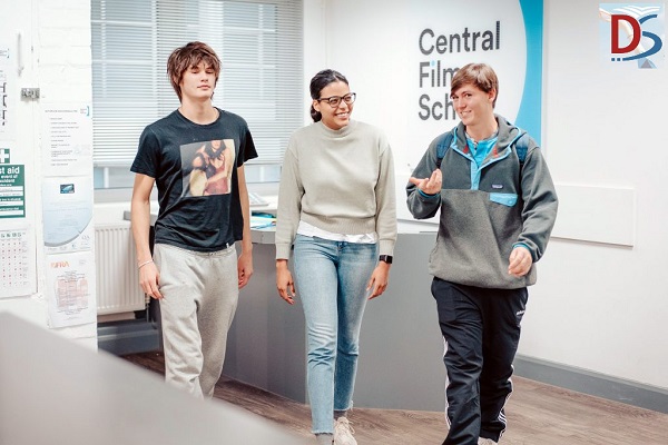 Central Film School_3a