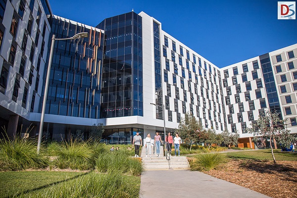 Univ of Canberra